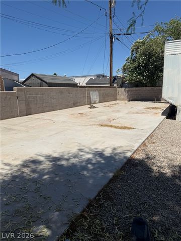 6024 Great Smoky Avenue, Las Vegas, NV 89156