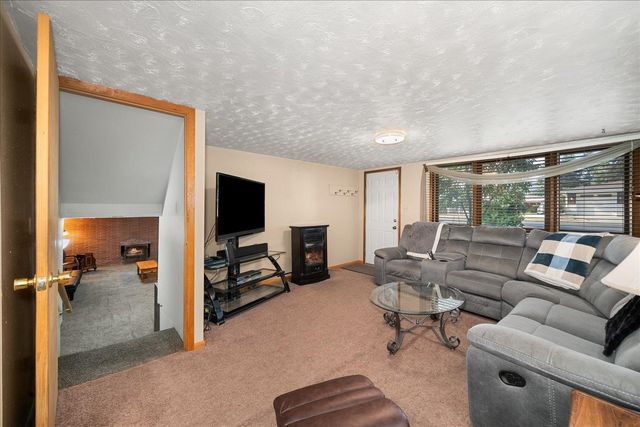 3423 W Elmhurst Ave, Spokane, WA 99208