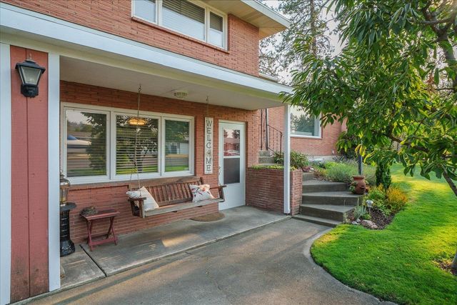 3423 W Elmhurst Ave, Spokane, WA 99208