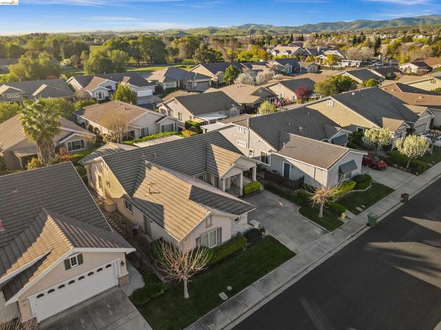 680 Stewart Way, Brentwood, CA 94513