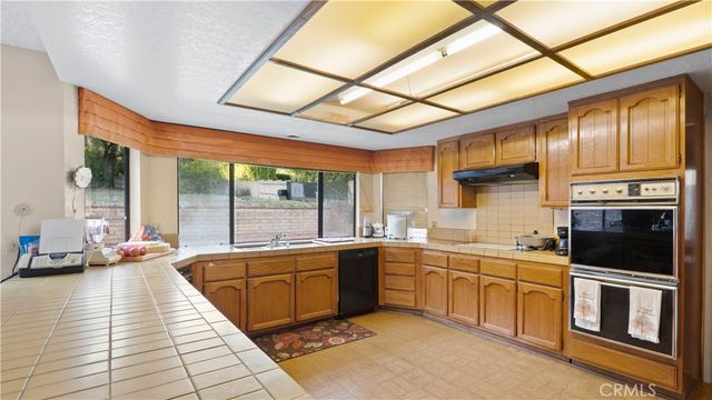 18675 Valley, Villa Park, CA 92861