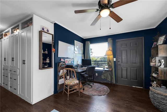 19398 Tuttle Road, Elkins, AR 72727