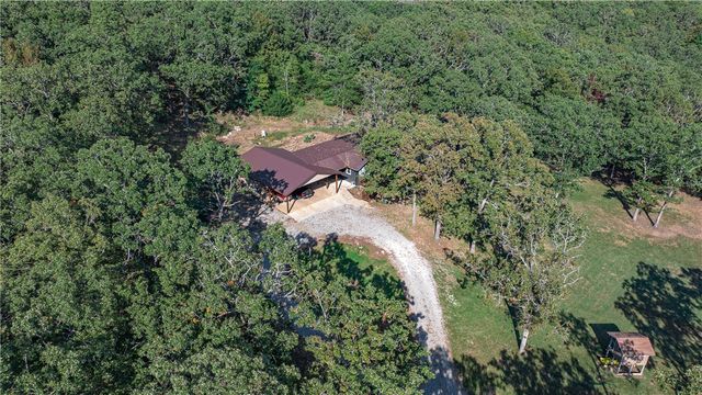 19398 Tuttle Road, Elkins, AR 72727