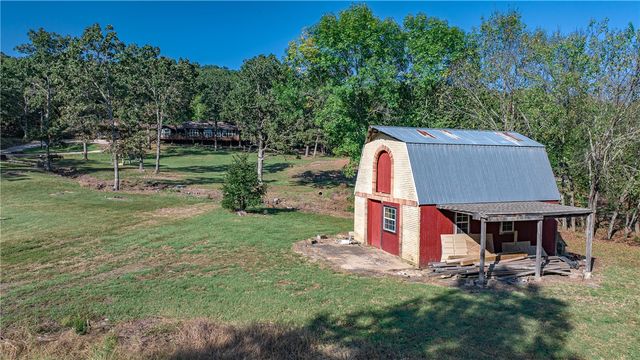 19398 Tuttle Road, Elkins, AR 72727