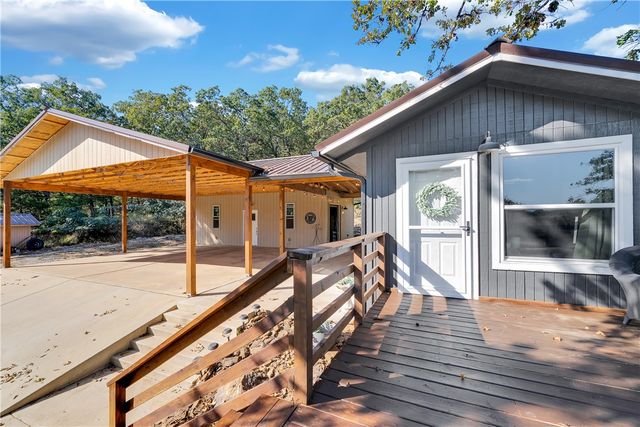 19398 Tuttle Road, Elkins, AR 72727