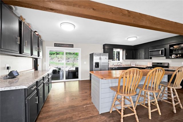 19398 Tuttle Road, Elkins, AR 72727