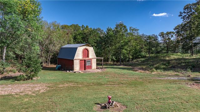 19398 Tuttle Road, Elkins, AR 72727