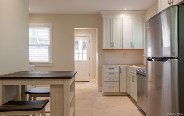 46 Continental Place, Glen Cove, NY 11542