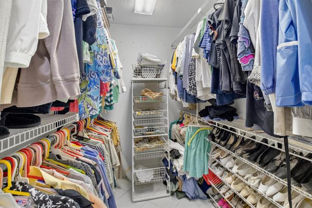 7972 Lexington Club Boulevard A, Delray Beach, FL 33446