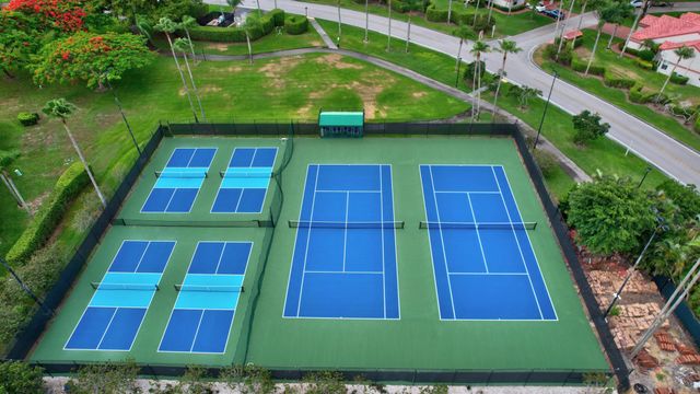 7972 Lexington Club Boulevard A, Delray Beach, FL 33446