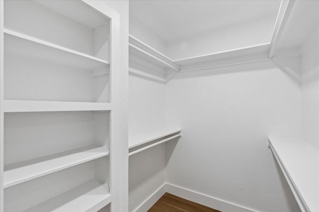 5719 Valley Ridge Court, Arlington, TX 76017