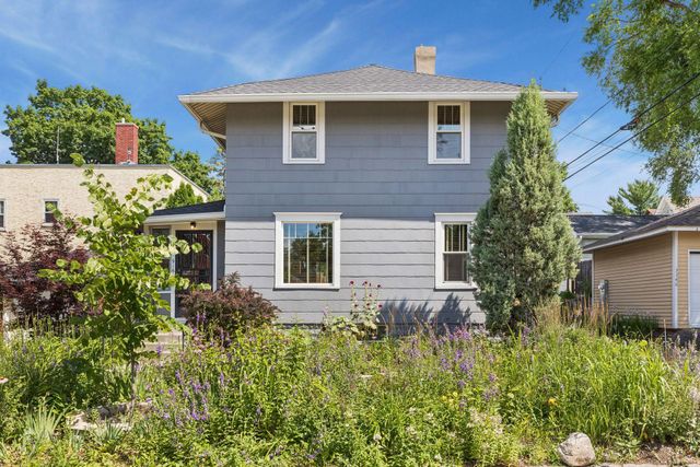 916 34th Street W, Minneapolis, MN 55408
