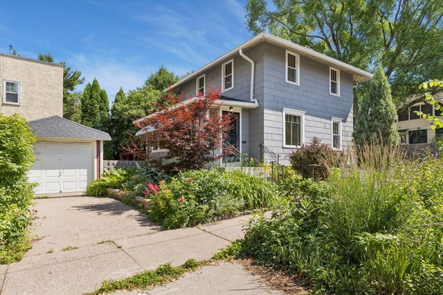 916 34th Street W, Minneapolis, MN 55408
