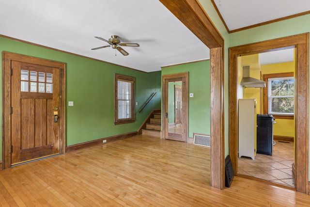 916 34th Street W, Minneapolis, MN 55408
