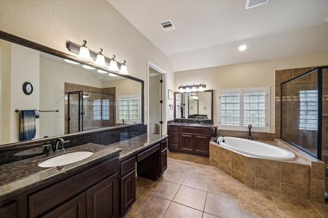 163 Oarwood Place, Spring, TX 77389