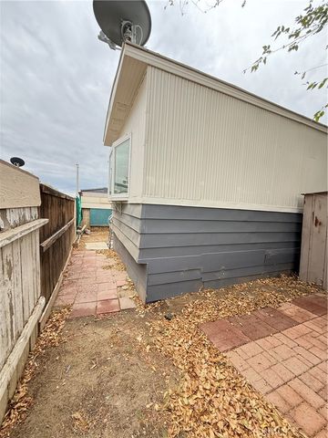 45415 E 28th Street E 45, Lancaster, CA 93535