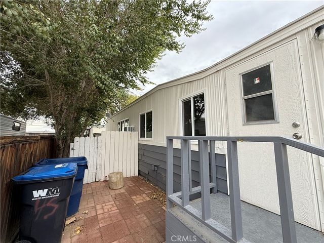 45415 E 28th Street E 45, Lancaster, CA 93535