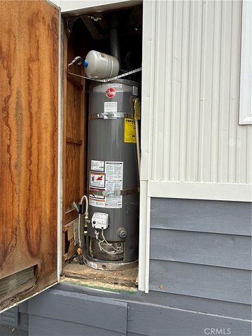 45415 E 28th Street E 45, Lancaster, CA 93535