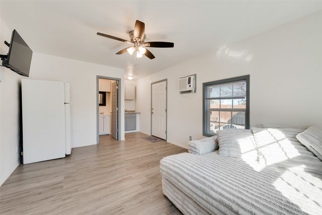 5508 Diaz Avenue, Fort Worth, TX 76107