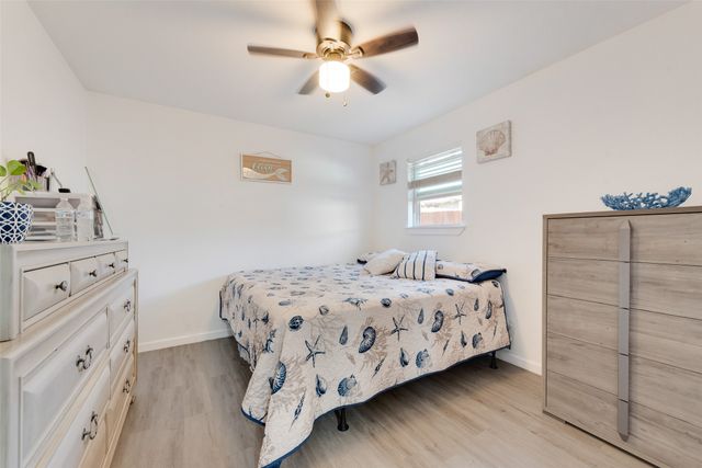 5508 Diaz Avenue, Fort Worth, TX 76107
