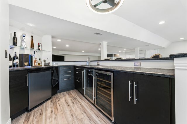 6N274 W Ridgewood Lane, St. Charles, IL 60175