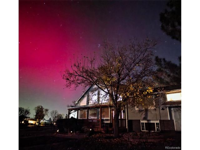 1613 Horseshoe Cir, Longmont, CO 80504