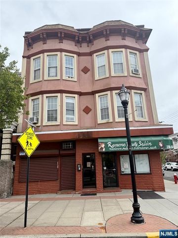 1300 Central 1, Union City, NJ 07087