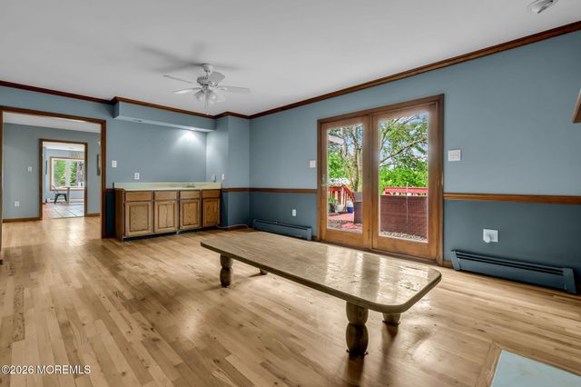 200 Casino Drive, Farmingdale, NJ 07727
