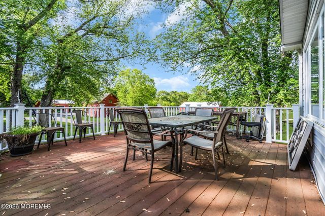 200 Casino Drive, Farmingdale, NJ 07727