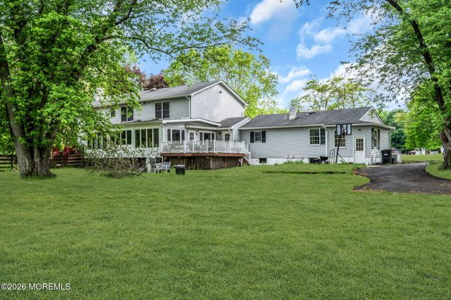 200 Casino Drive, Farmingdale, NJ 07727
