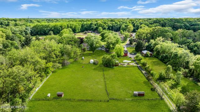 200 Casino Drive, Farmingdale, NJ 07727