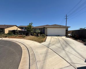 794 Dean Ct, Merced, CA 95341