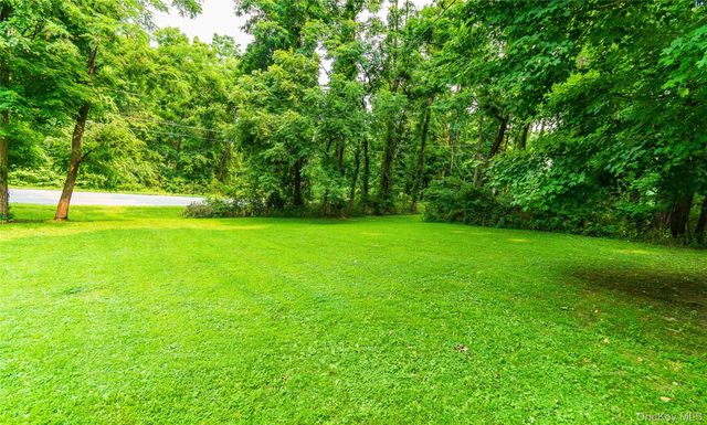 257 S Greenhaven Road, Stormville, NY 12582