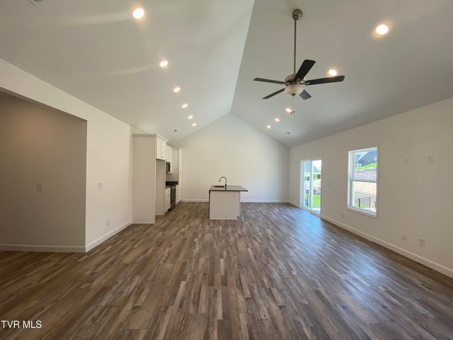 768 Gardenia Drive, Johnson City, TN 37615