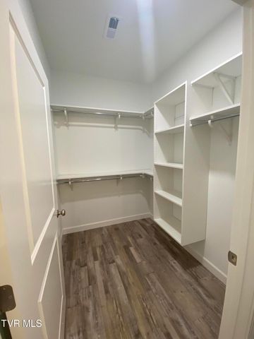 768 Gardenia Drive, Johnson City, TN 37615