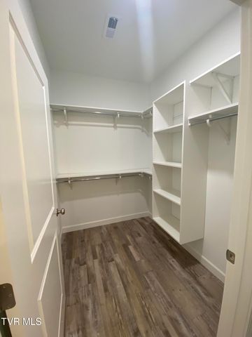 768 Gardenia Drive, Johnson City, TN 37615