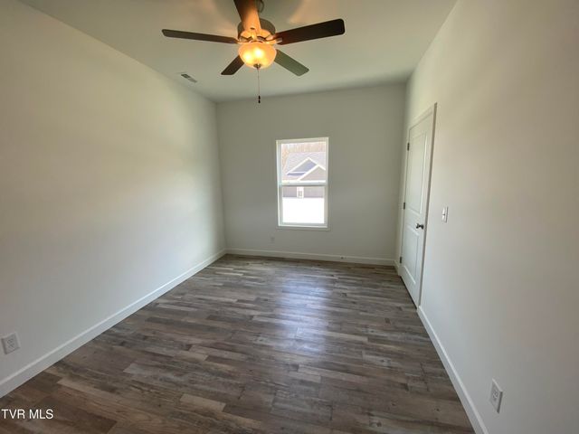 768 Gardenia Drive, Johnson City, TN 37615