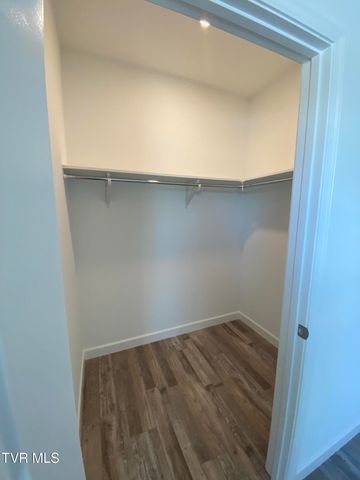 768 Gardenia Drive, Johnson City, TN 37615