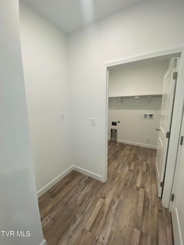 768 Gardenia Drive, Johnson City, TN 37615