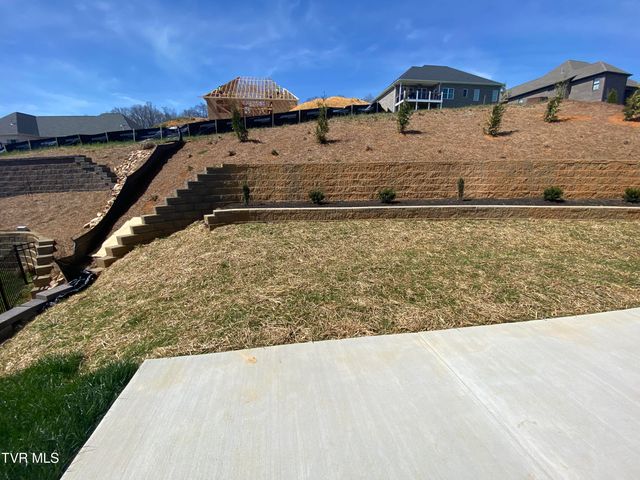 768 Gardenia Drive, Johnson City, TN 37615