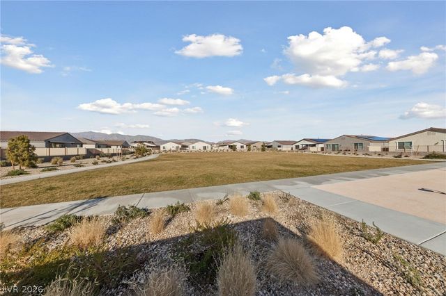 6922 Stone Cactus Street, North Las Vegas, NV 89086
