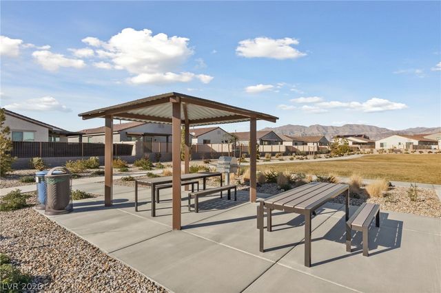 6922 Stone Cactus Street, North Las Vegas, NV 89086