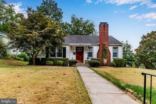 316 OLD FORT RD, Lemoyne, PA 17043