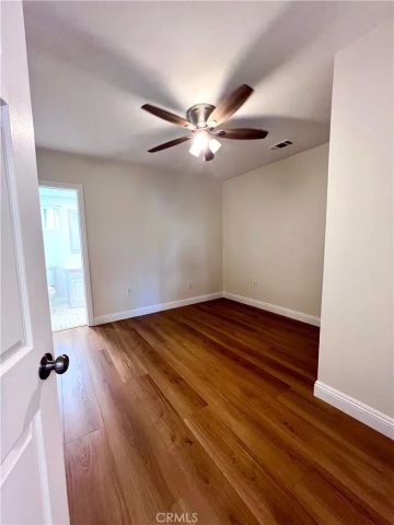 1026 W Pine, Santa Ana, CA 92703