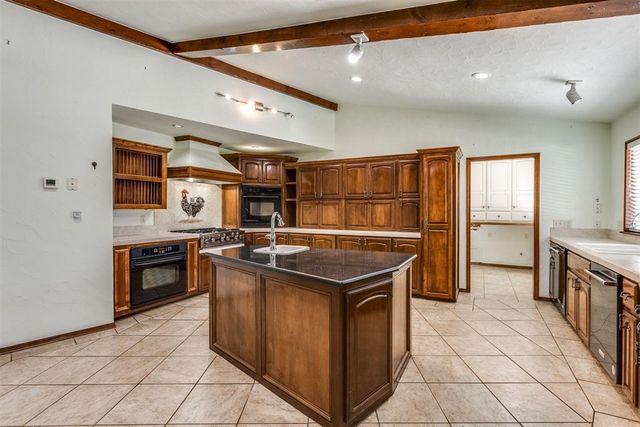 5600 NW 83rd Street, Oklahoma City, OK 73132