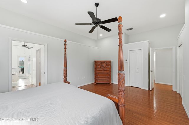 320 Harding Avenue, Cocoa Beach, FL 32931