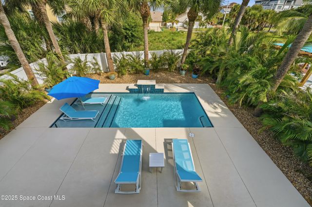 320 Harding Avenue, Cocoa Beach, FL 32931