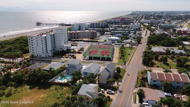 320 Harding Avenue, Cocoa Beach, FL 32931