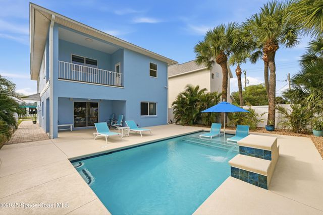 320 Harding Avenue, Cocoa Beach, FL 32931