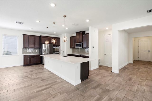 11641 SWEET TANGERINE LANE, Tampa, FL 33626